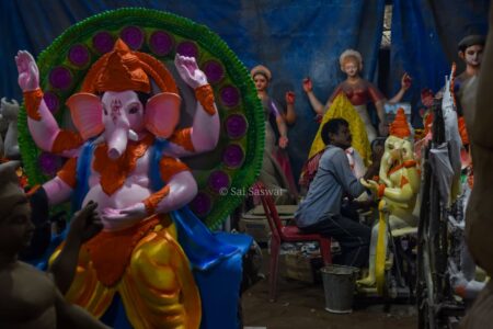 Festive Vibes in Capital: High Demand for Ganesha Idols Ahead of Ganesh Puja/Photo By : Sai Saswat Mishra
